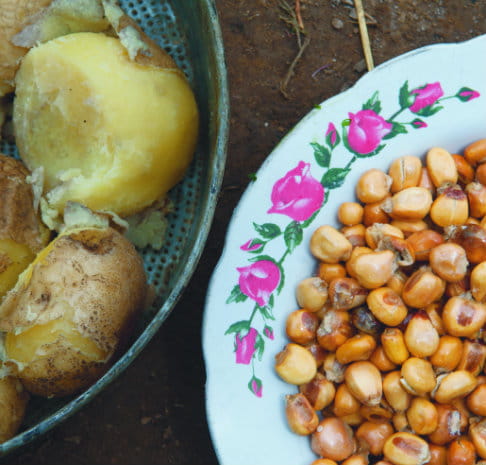 No Peru, a batata e o milho são alimentos básicos. Foto: Geoff Crawford/Tearfund